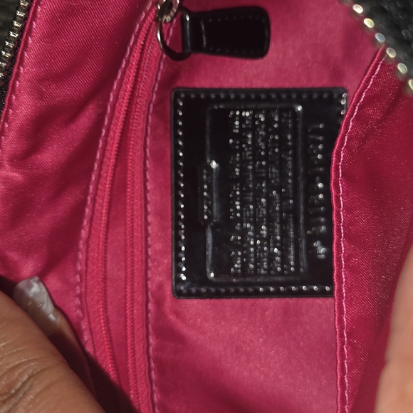 Coach Poppy Liquid Gloss GroovyBlack Small Tote - Picture 12 of 15